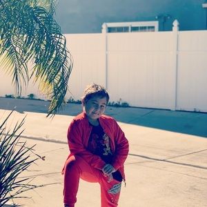 Meet your Posher, Rolan